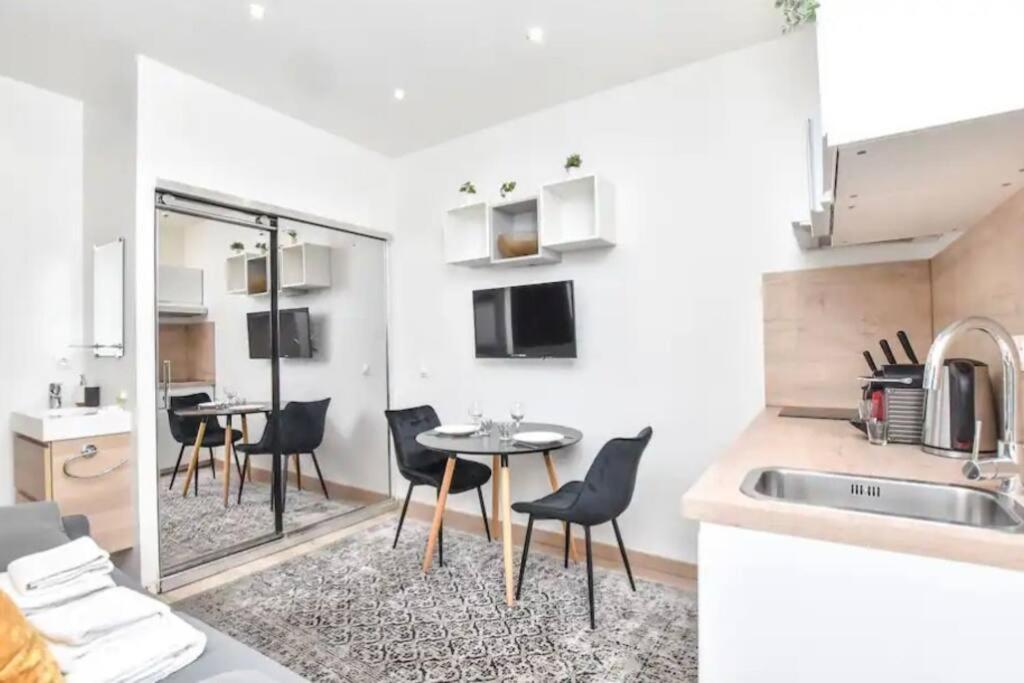 Studio Special Jo - Pigalle - Montmartre - Republique - 2 Pers Apartman Párizs Kültér fotó